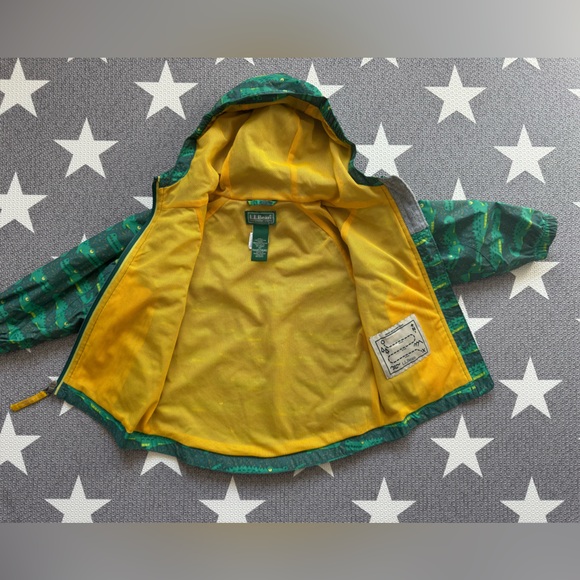 L.L. Bean Toddlers’ Discovery Rain Jacket - Picture 4 of 11